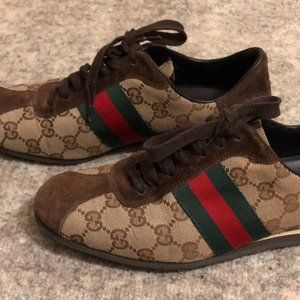 Gucci Lace Up Sneakers with GG logo